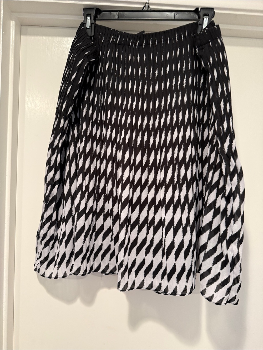 Alfani Black and White Pleated Circle Skirt